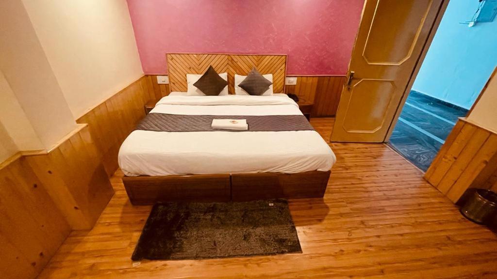 Sandhu Hotel & Restaurant Una  Zewnętrze zdjęcie
